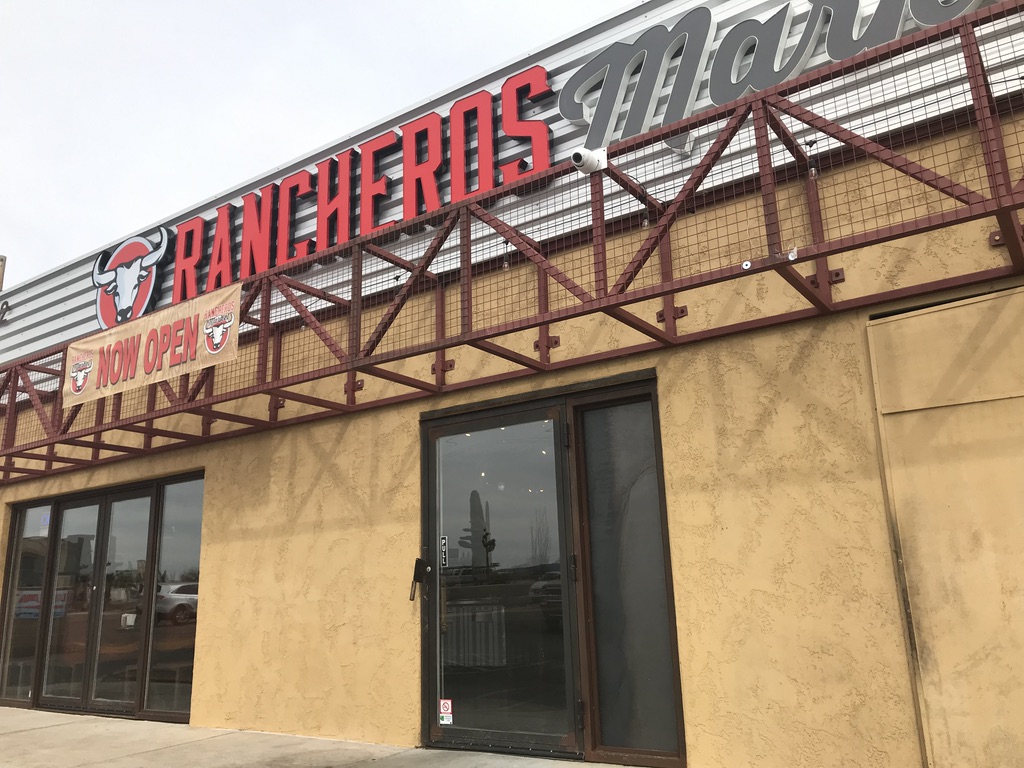 Rancheros Market and Restaurant | restaurant | 16142 N Oracle Rd, Tucson, AZ 85739, USA | 5203288405 OR +1 520-328-8405