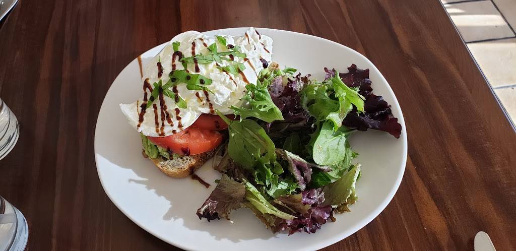 Eadilyns Table | restaurant | 175 Main Ave, Wynantskill, NY 12198, USA | 5182383506 OR +1 518-238-3506