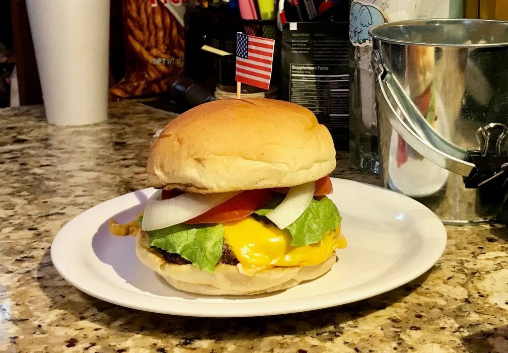 Sprague Traditions Pub | restaurant | 1440 W, 2nd St, Sprague, NE 68438, USA | 4027944006 OR +1 402-794-4006