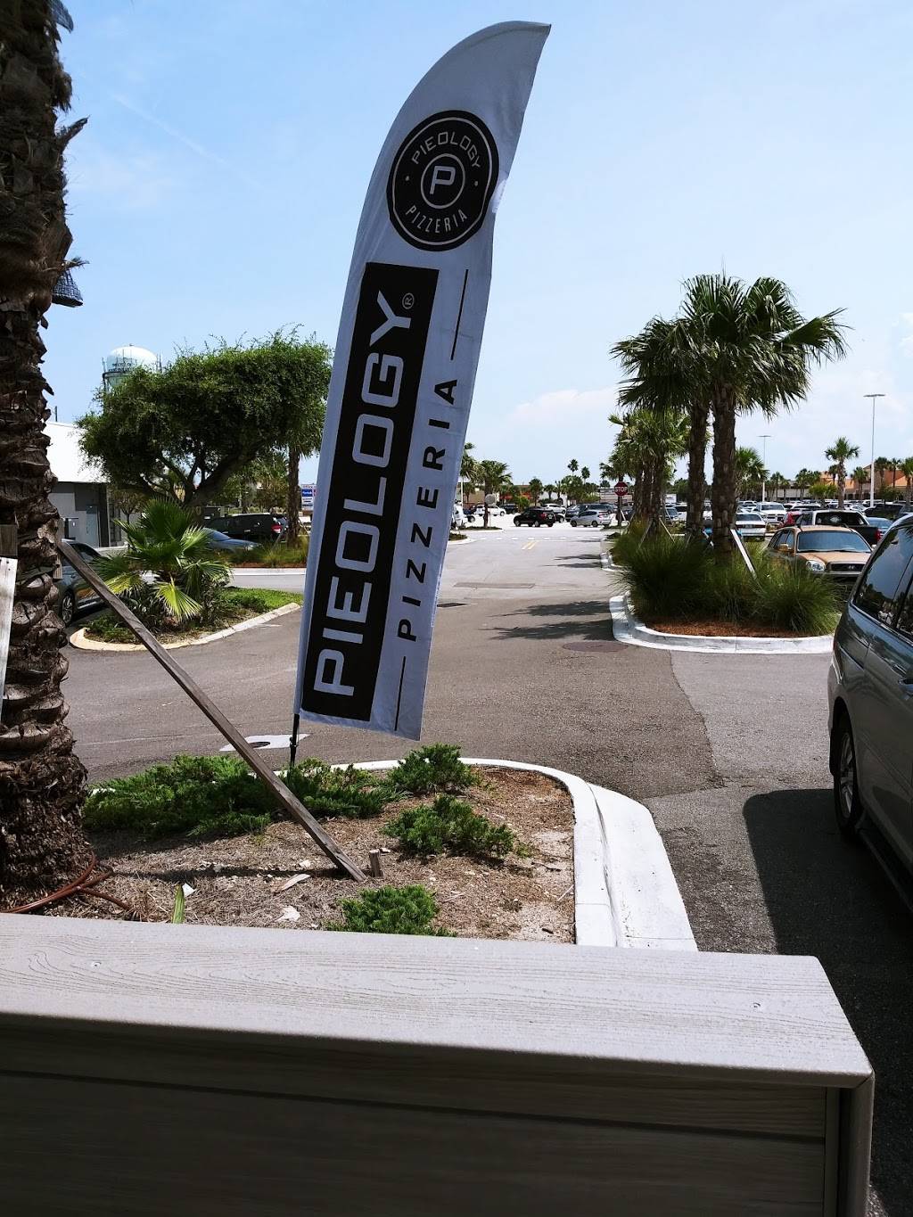 Pablo Plaza | shopping mall | 1822 3rd St S, Jacksonville Beach, FL 32250, USA | 9045987000 OR +1 904-598-7000