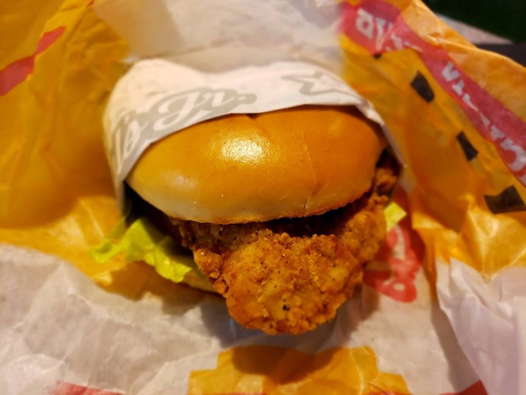 Carls Jr. | restaurant | 21201 Sherman Way, Canoga Park, CA 91303, USA | 8187160599 OR +1 818-716-0599