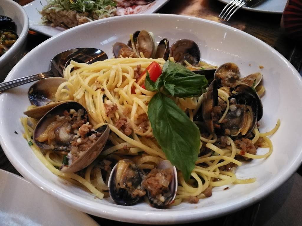 Sogno di Vino | restaurant | 18830 Front St NE, Poulsbo, WA 98370, USA | 3606978466 OR +1 360-697-8466