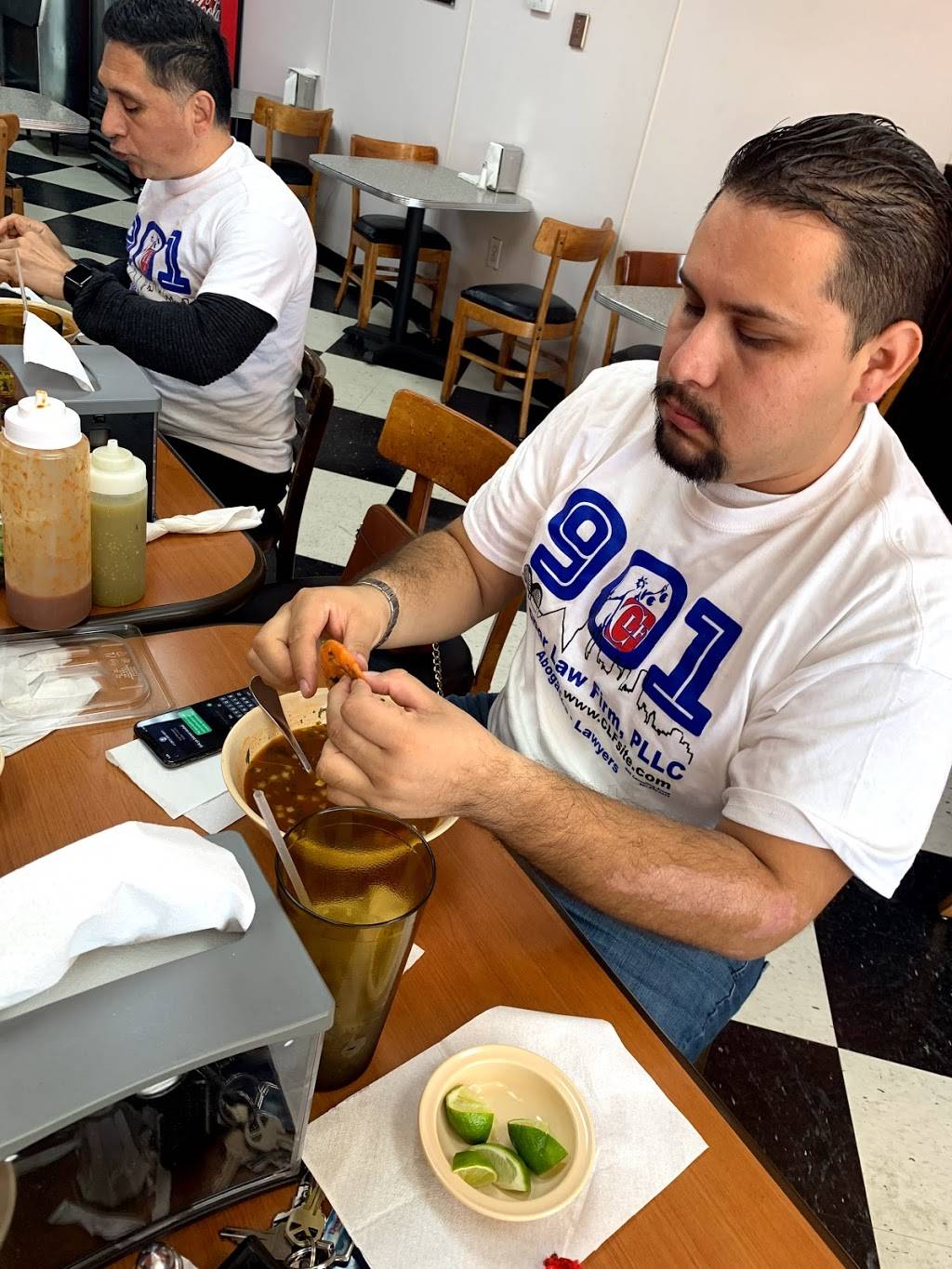 Mi Cocina Guatemala | restaurant | 1664 Sycamore View Rd # 102, Memphis, TN 38134, USA | 9012077068 OR +1 901-207-7068