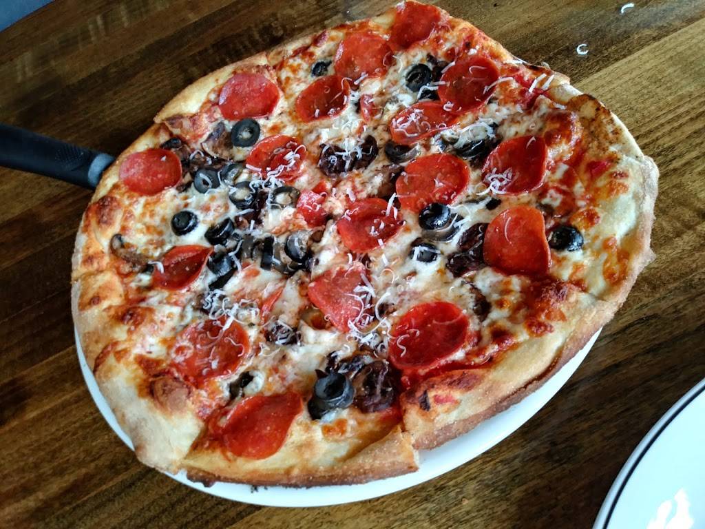 Marias Italian Kitchen | restaurant | 10761 Pico Blvd, Los Angeles, CA 90064, USA | 3104413663 OR +1 310-441-3663