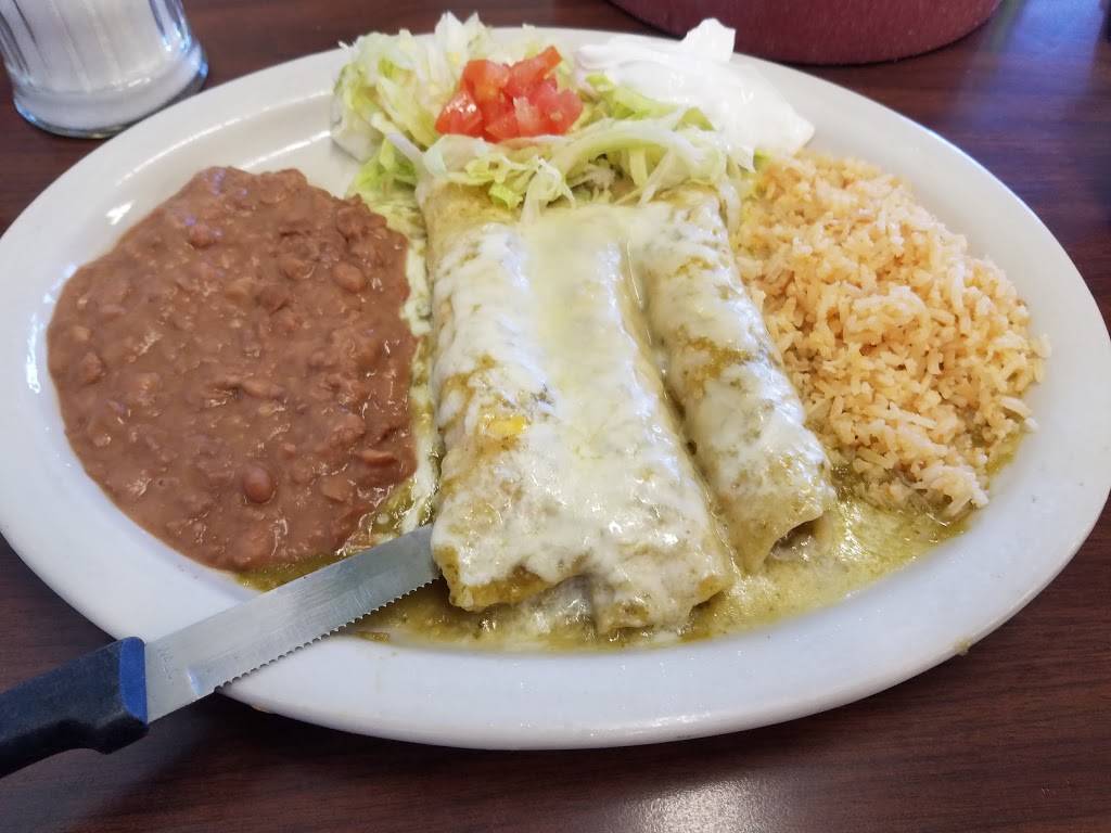 Taqueria El Guanajuatense | restaurant | 7714 Medina Base Rd, San Antonio, TX 78227, USA | 2106457105 OR +1 210-645-7105