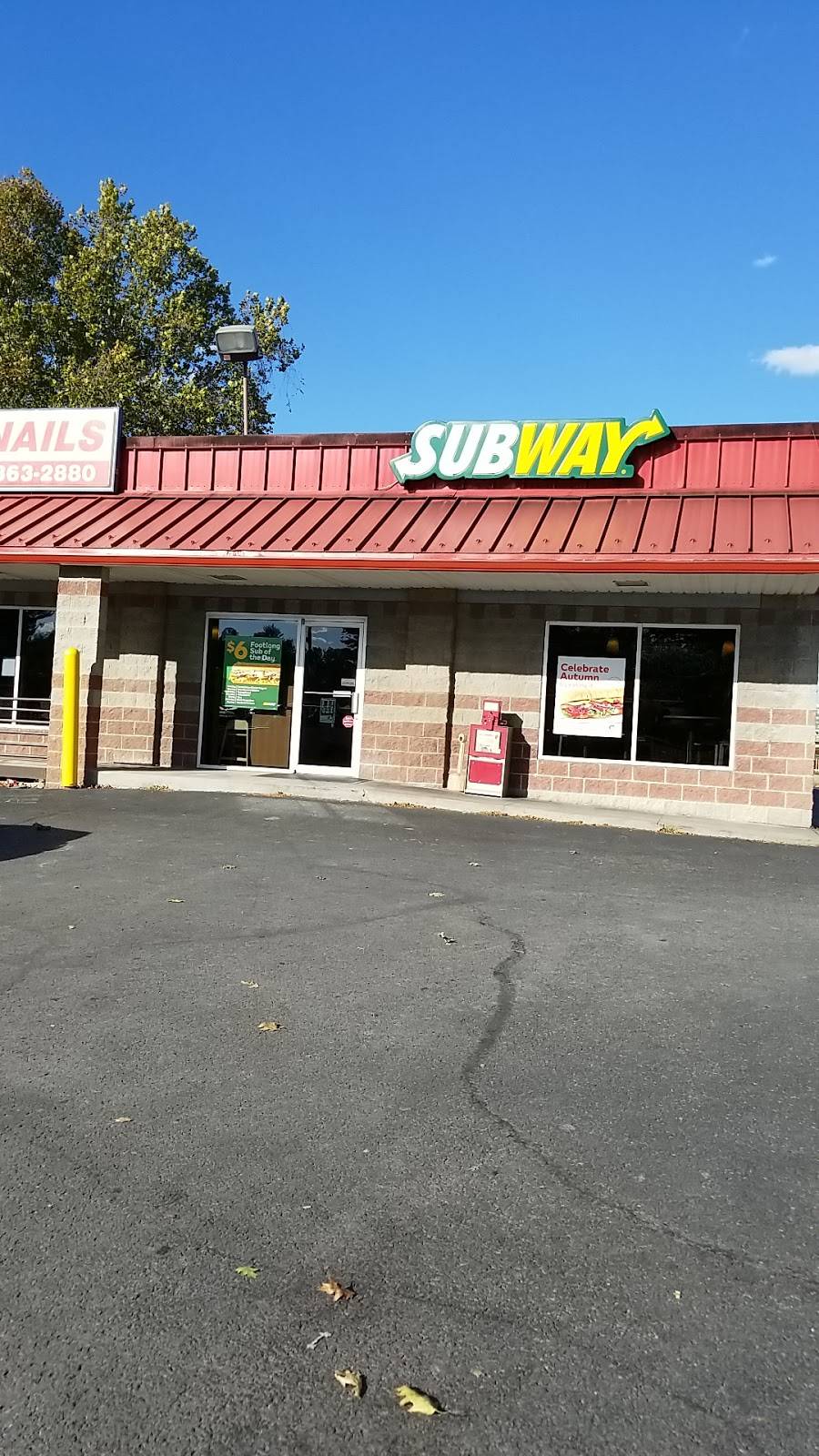 Subway Restaurants | restaurant | 719 Fairmont Ave Ste 201, Fairmont, WV 26554, USA | 3043661411 OR +1 304-366-1411