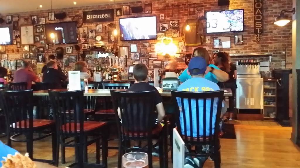 Colony Grill | restaurant | 36 S Broad St, Milford, CT 06460, USA | 2038761935 OR +1 203-876-1935