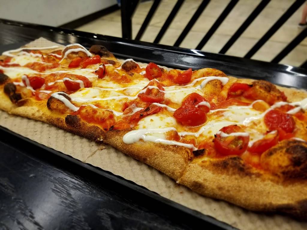 &pizza | restaurant | 3924 Wilson Blvd, Arlington, VA 22203, USA | 2028398576 OR +1 202-839-8576