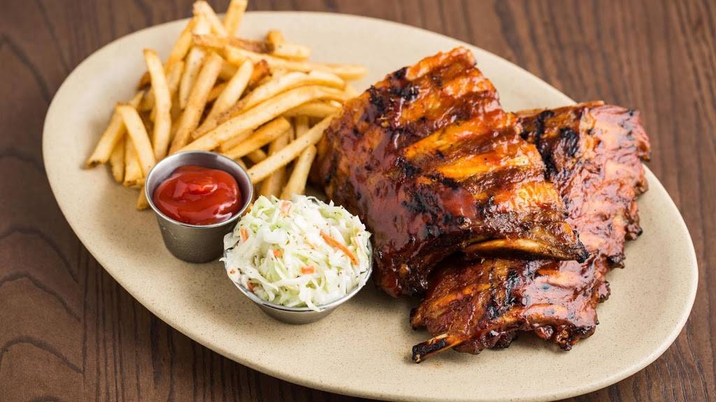 Tony Romas | restaurant | 18050 Collins Ave, Sunny Isles Beach, FL 33160, USA | 3059327907 OR +1 305-932-7907