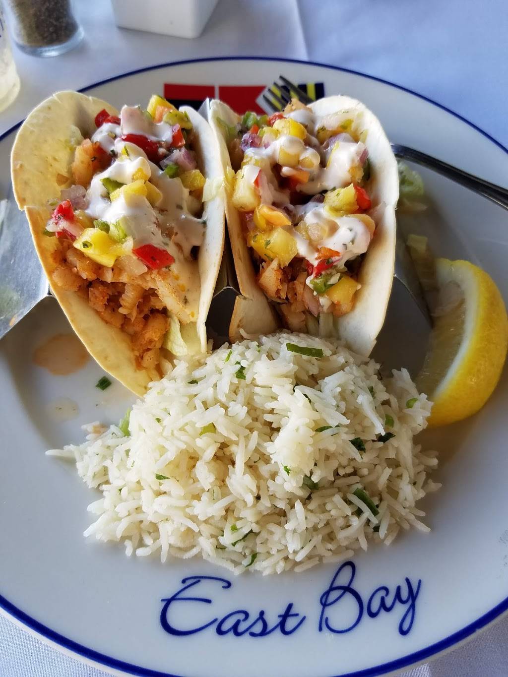 East Bay Grille | restaurant | 173 Water St, Plymouth, MA 02360, USA | 5087469751 OR +1 508-746-9751