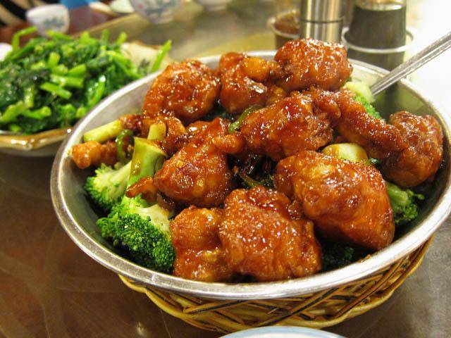Lucky Wok | restaurant | 5910 Middlebelt Rd, Garden City, MI 48135, USA | 7342619988 OR +1 734-261-9988
