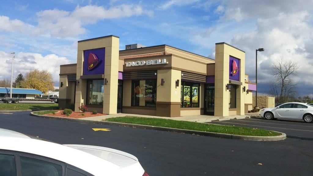 Taco Bell | meal takeaway | 8990 Innovation Dr, Daleville, IN 47334, USA | 7653786487 OR +1 765-378-6487
