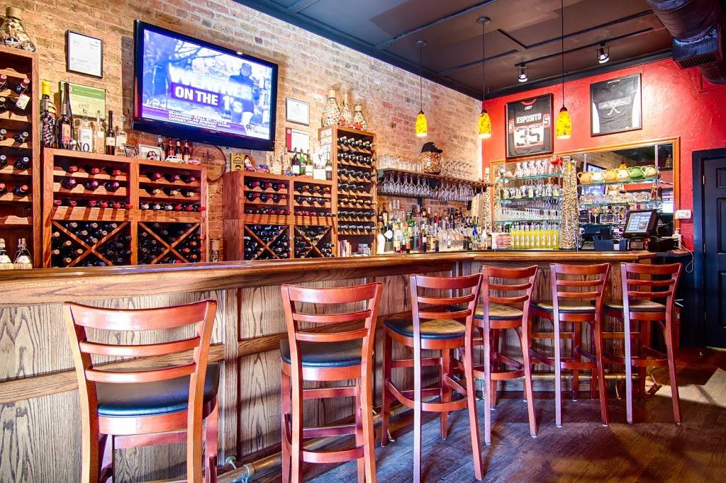 da Baffone Cucina Italiana | restaurant | 111 N Main St, Crystal Lake, IL 60014, USA | 8158936149 OR +1 815-893-6149