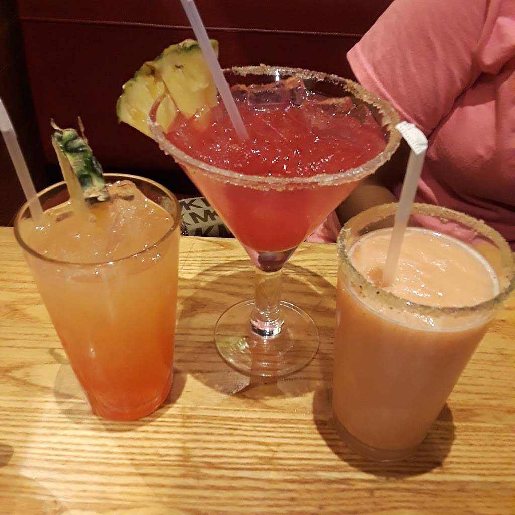 Chilis Grill & Bar | restaurant | 1911 North St, Nacogdoches, TX 75965, USA | 9365595775 OR +1 936-559-5775