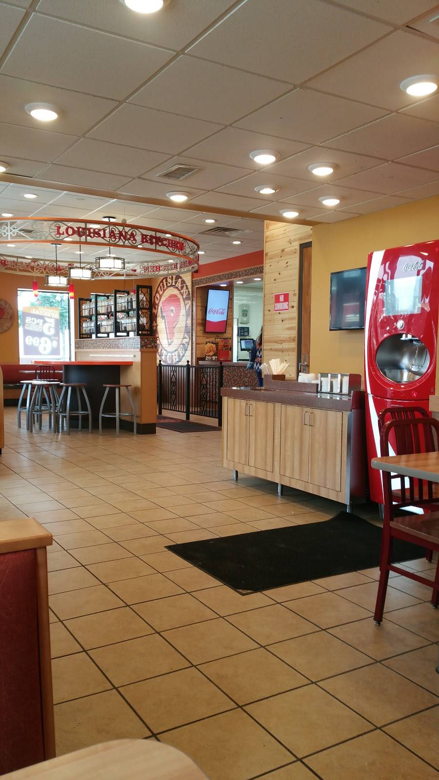 Popeyes Louisiana Kitchen | restaurant | 4930 Kings Hwy, Brooklyn, NY 11234, USA | 7184844754 OR +1 718-484-4754