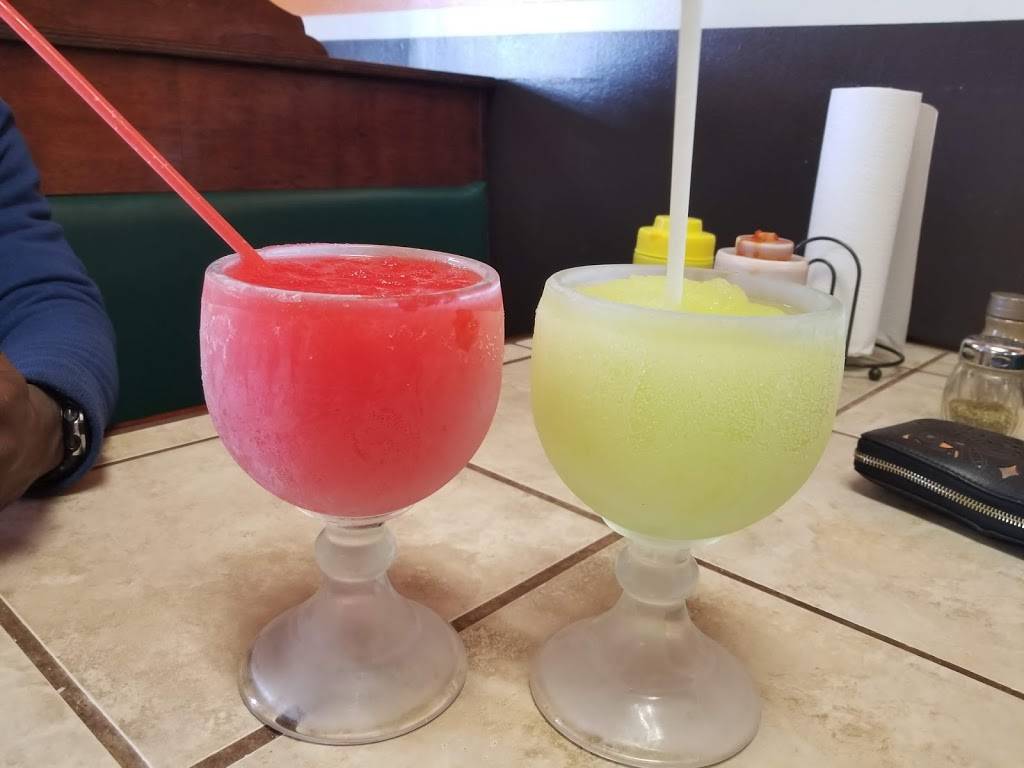 La Mexicana Taqueria | restaurant | 6333 US 49 #40, Hattiesburg, MS 39401, USA | 6015848106 OR +1 601-584-8106