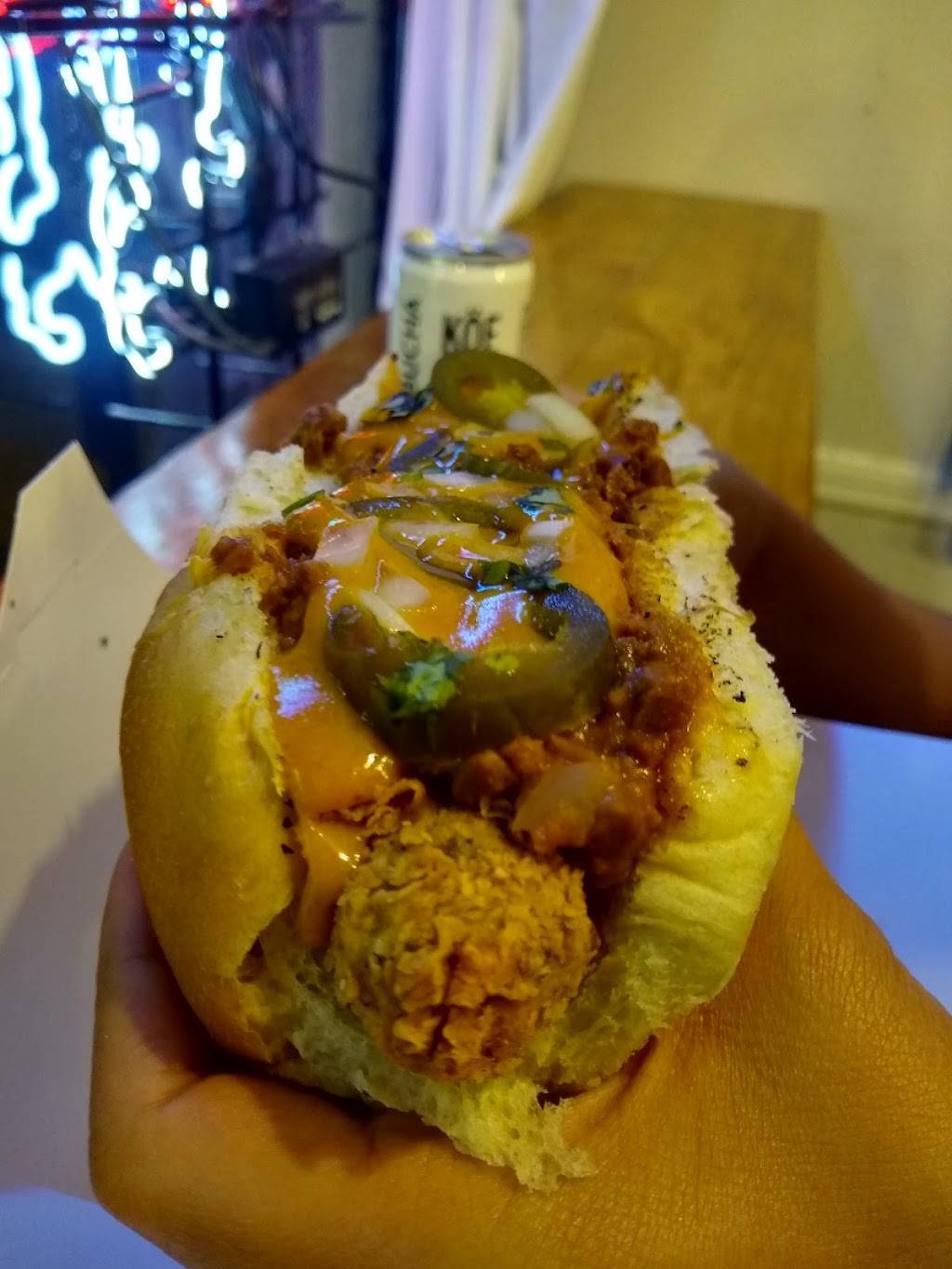 3 Dot Dash Vegan Kitchen | restaurant | 6203 N Florida Ave, Tampa, FL 33604, USA | 8136754522 OR +1 813-675-4522