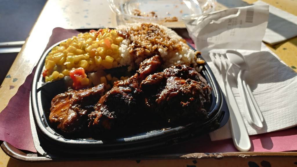 Flavas International Grill | restaurant | 854 Gerard Ave, Bronx, NY 10451, USA | 7182922900 OR +1 718-292-2900