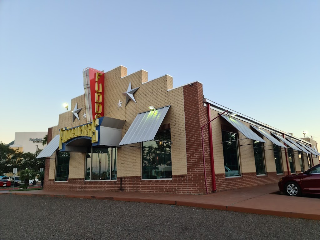 Fuddruckers | restaurant | 711 W Hillside Rd, Laredo, TX 78041, USA | 9567184046 OR +1 956-718-4046