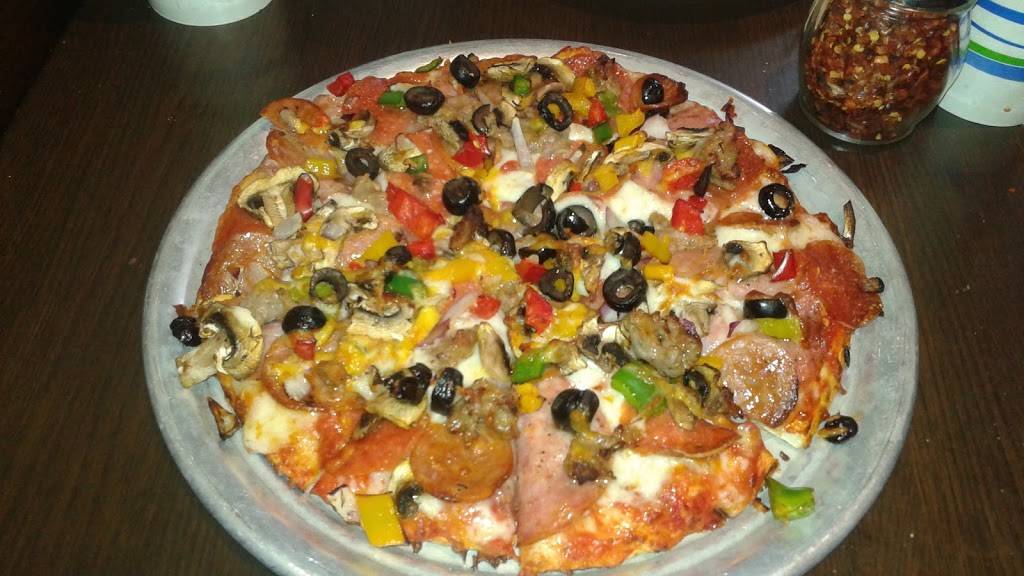 Blaze Pizza | meal takeaway | 3900 California Ave, Bakersfield, CA 93309, USA | 6616410203 OR +1 661-641-0203