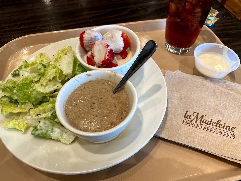 la Madeleine French Bakery & Cafe Norman | restaurant | 1954 24th Ave NW, Norman, OK 73069, USA | 4054161942 OR +1 405-416-1942