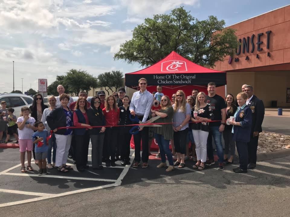 Chick-fil-A | restaurant | 4001 Sunset Dr, San Angelo, TX 76904, USA | 3259448357 OR +1 325-944-8357