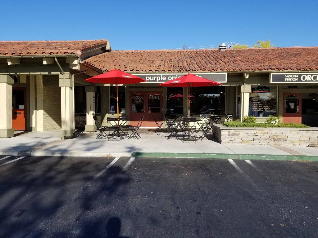 Purple Onion Café | cafe | 14107 Winchester Blvd, Los Gatos, CA 95030, USA | 4088712522 OR +1 408-871-2522