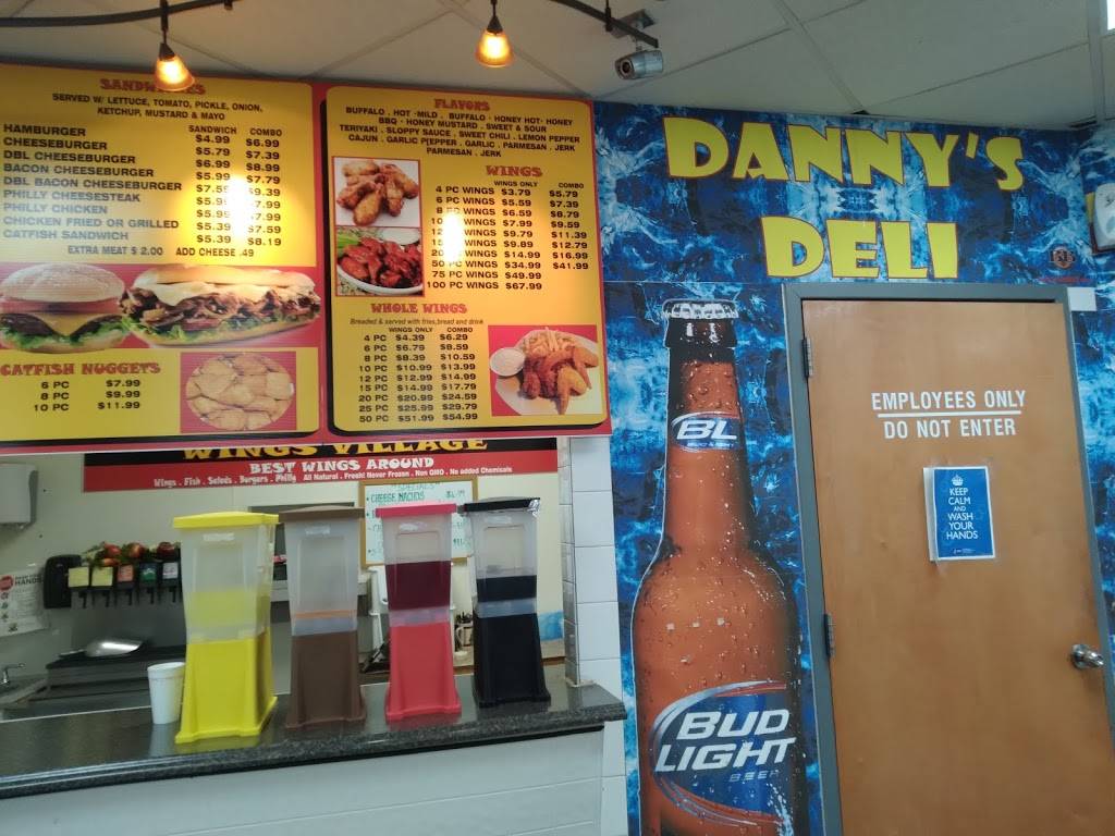 Wings Village | restaurant | 4000 Ave I, Birmingham, AL 35218, USA | 2055294438 OR +1 205-529-4438