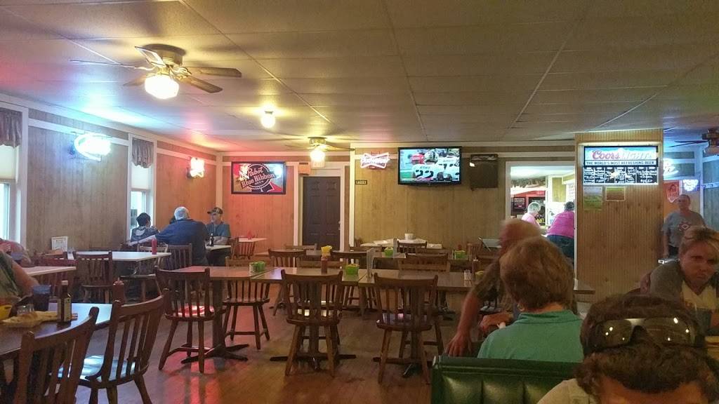 Golden Plaza | restaurant | 135 S Main St, Belle Valley, OH 43717, USA | 7407329941 OR +1 740-732-9941