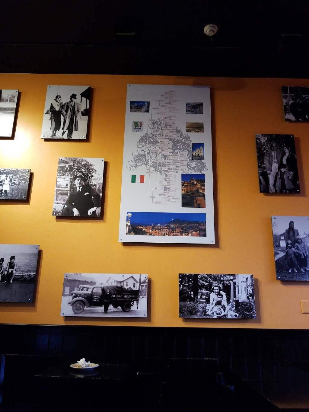 Comellas | restaurant | 1302 Washington St, West Newton, MA 02465, USA | 6179281001 OR +1 617-928-1001