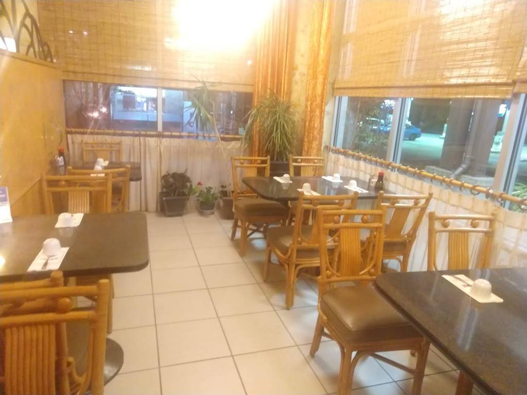 Klahanie Shopping Center | shopping mall | 4510-4592 Klahanie Dr SE, Sammamish, WA 98029, USA | 5036034700 OR +1 503-603-4700