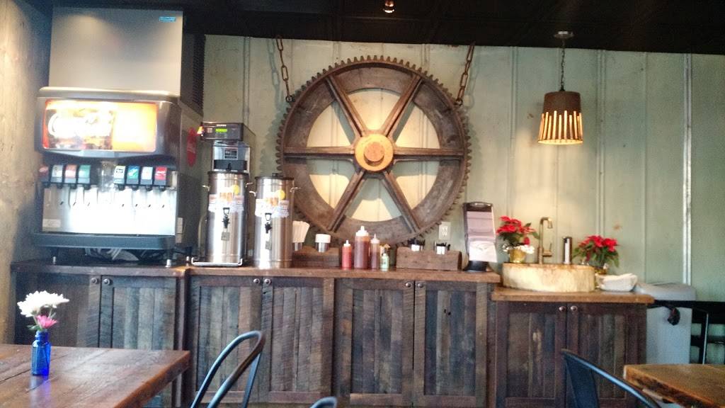 Hammerdown Barbecue | restaurant | 41153 John Mosby Hwy, Aldie, VA 20105, USA | 7035428692 OR +1 703-542-8692