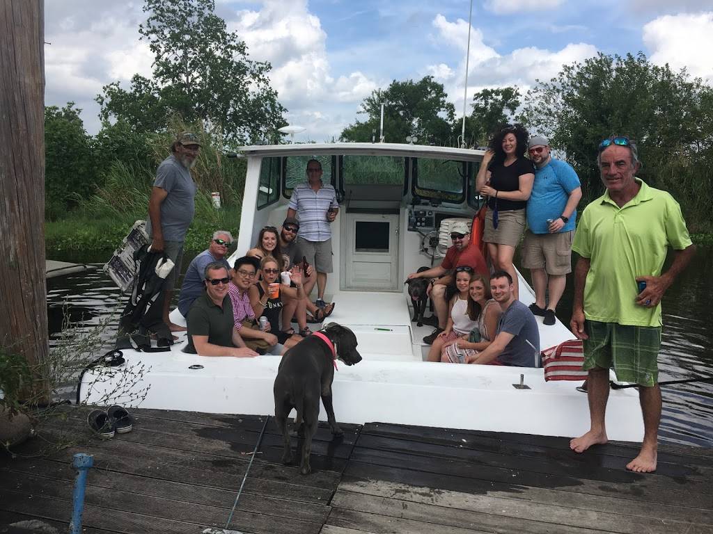 Captain dREs Crabbin Experience | restaurant | 2471 Paris Rd, New Orleans, LA 70129, USA | 5043399072 OR +1 504-339-9072