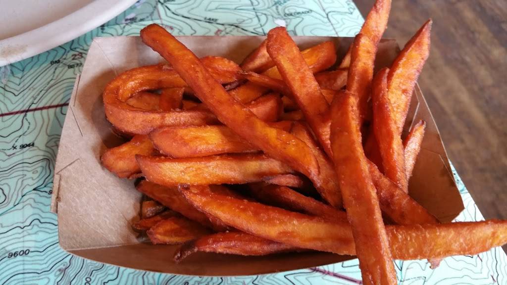 Switchback Smokehouse | restaurant | 26220 CO-74 Frontage, Evergreen, CO 80439, USA | 3032000878 OR +1 303-200-0878