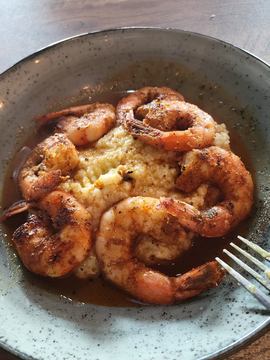 Salty Marys Oyster Bar and Tavern | restaurant | 25600 Center Ridge Rd, Westlake, OH 44145, USA | 4402982121 OR +1 440-298-2121