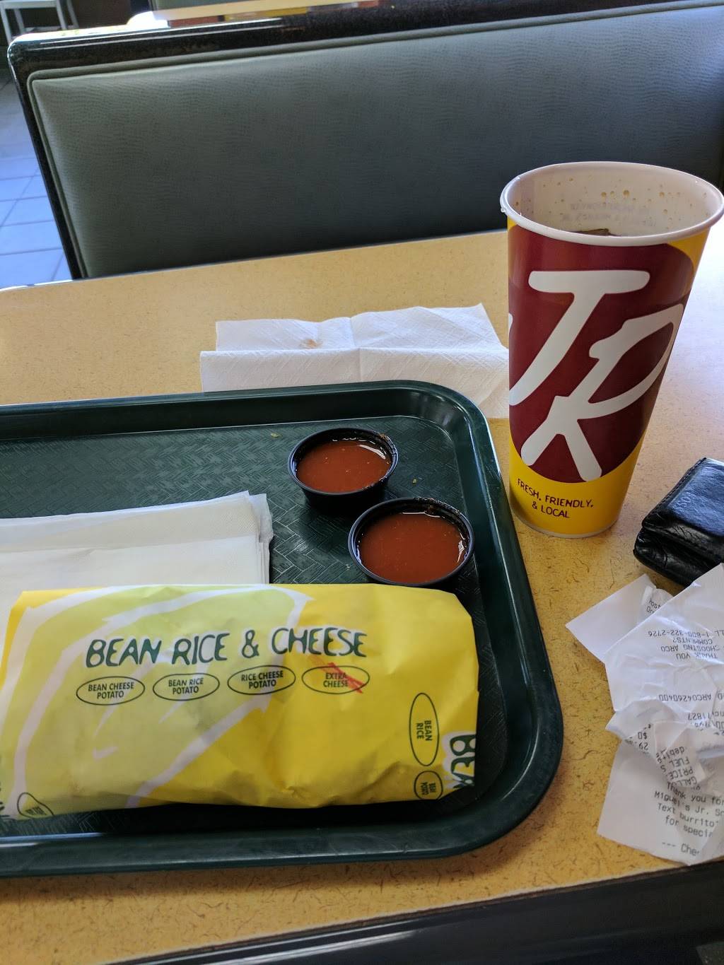 Miguels Jr | restaurant | 2320 Compton Ave, Corona, CA 92881, USA | 9512799393 OR +1 951-279-9393