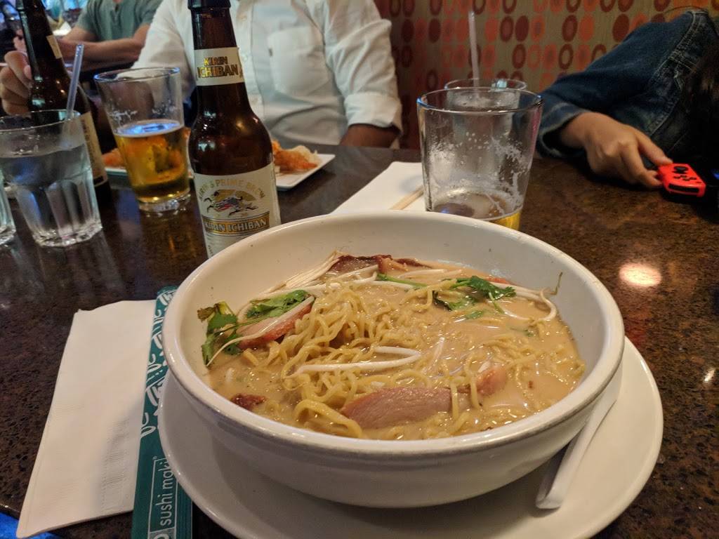 Sushi Maki (MIA) | restaurant | 2100 NW 42nd Ave, Miami, FL 33166, USA | 3058694060 OR +1 305-869-4060