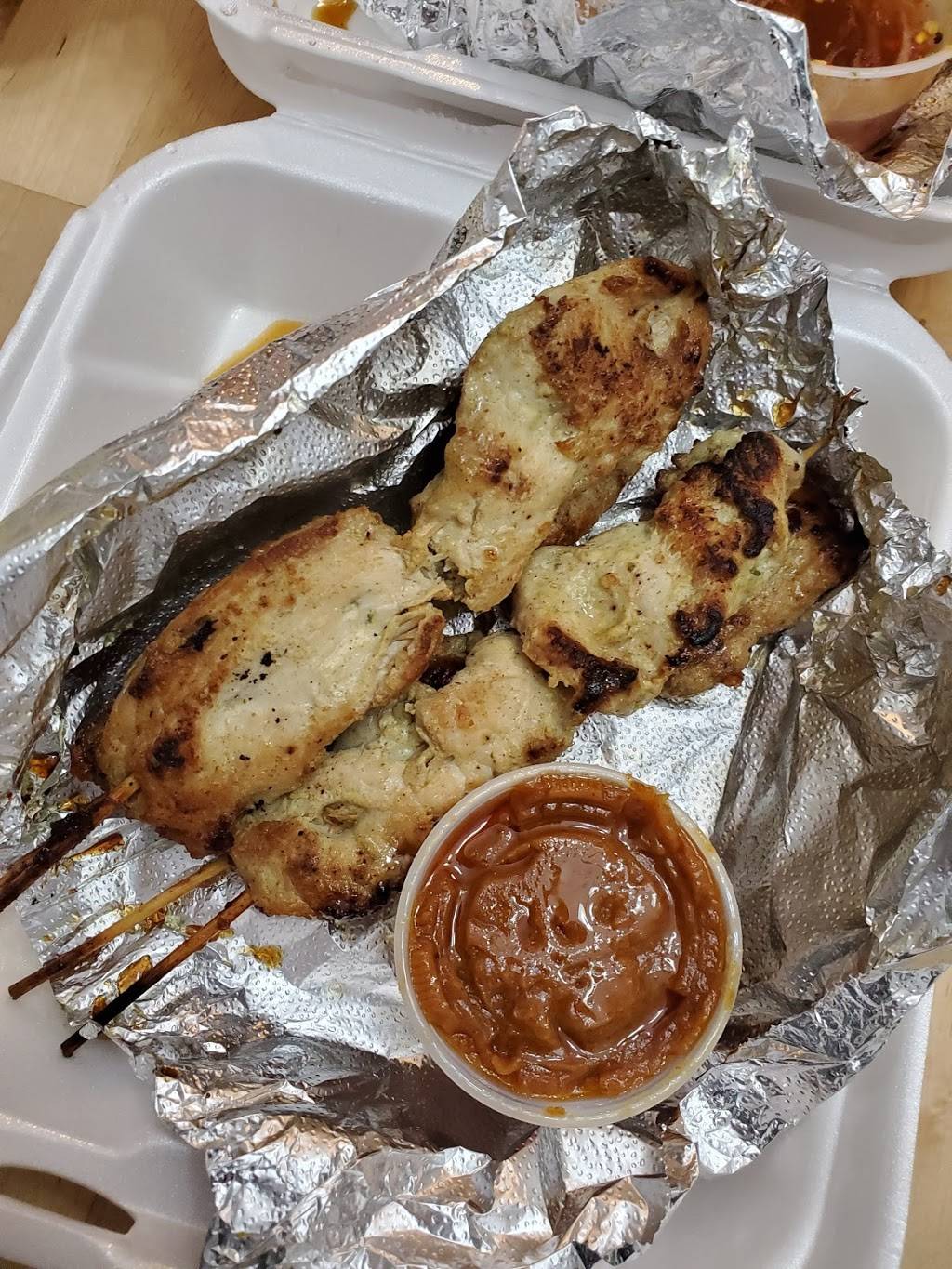 Thai Dragon | restaurant | 3301 184th St SW, Lynnwood, WA 98037, USA | 4253611756 OR +1 425-361-1756