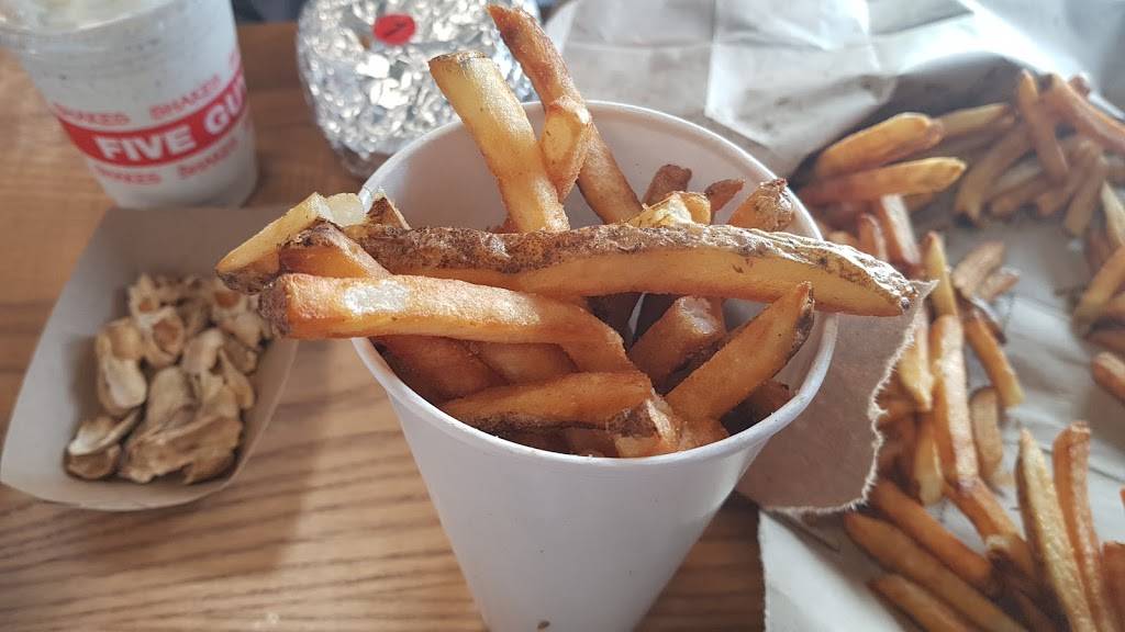 Five Guys | meal takeaway | 460 N Sepulveda Blvd, El Segundo, CA 90245, USA | 3103220155 OR +1 310-322-0155