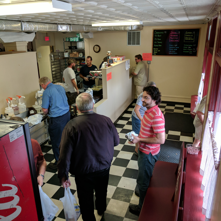 Linthicum Pit Beef | restaurant | 700 S Hammonds Ferry Rd, Linthicum Heights, MD 21090, USA | 4104240347 OR +1 410-424-0347