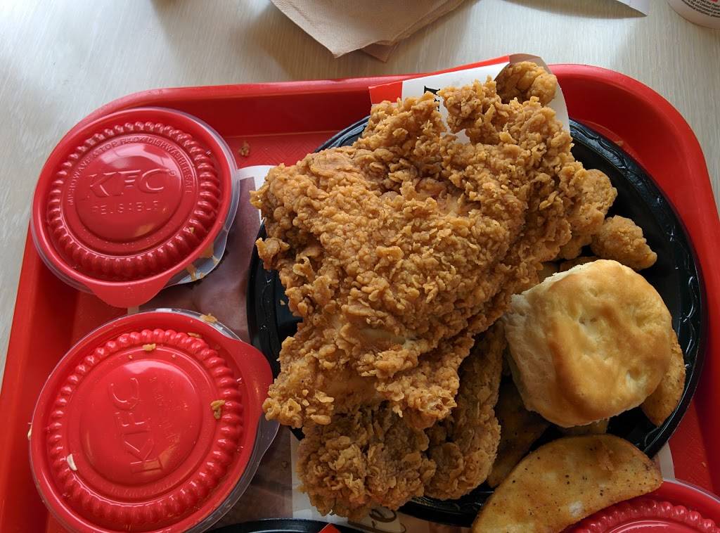 KFC | restaurant | 1004 Arsenal St, Watertown, NY 13601, USA | 3157827395 OR +1 315-782-7395