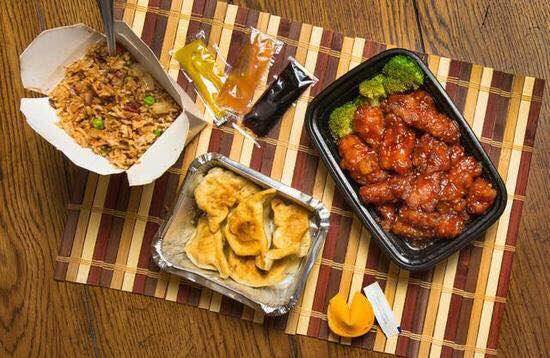 Sings Kitchen | restaurant | 849 Jones Hill Rd, West Haven, CT 06516, USA | 2039337999 OR +1 203-933-7999