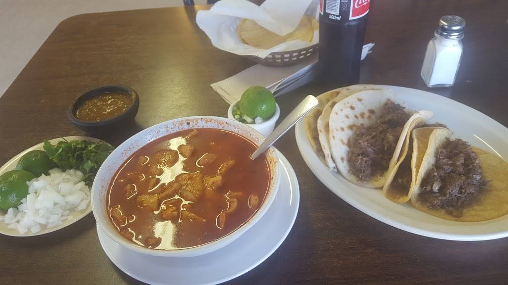 Ibarras Tortilleria | restaurant | 1109 NW 25th St, Fort Worth, TX 76164, USA | 8176256391 OR +1 817-625-6391