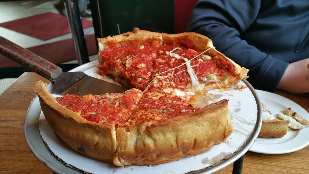 Giordanos | restaurant | 730 N Rush St, Chicago, IL 60611, USA | 3129510747 OR +1 312-951-0747