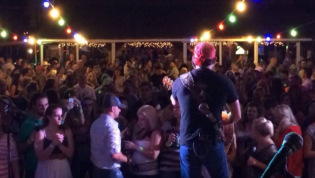 Scottys Saloon at the OTP | restaurant | 9903 FM 2759 Rd, Richmond, TX 77469, USA | 7135601804 OR +1 713-560-1804