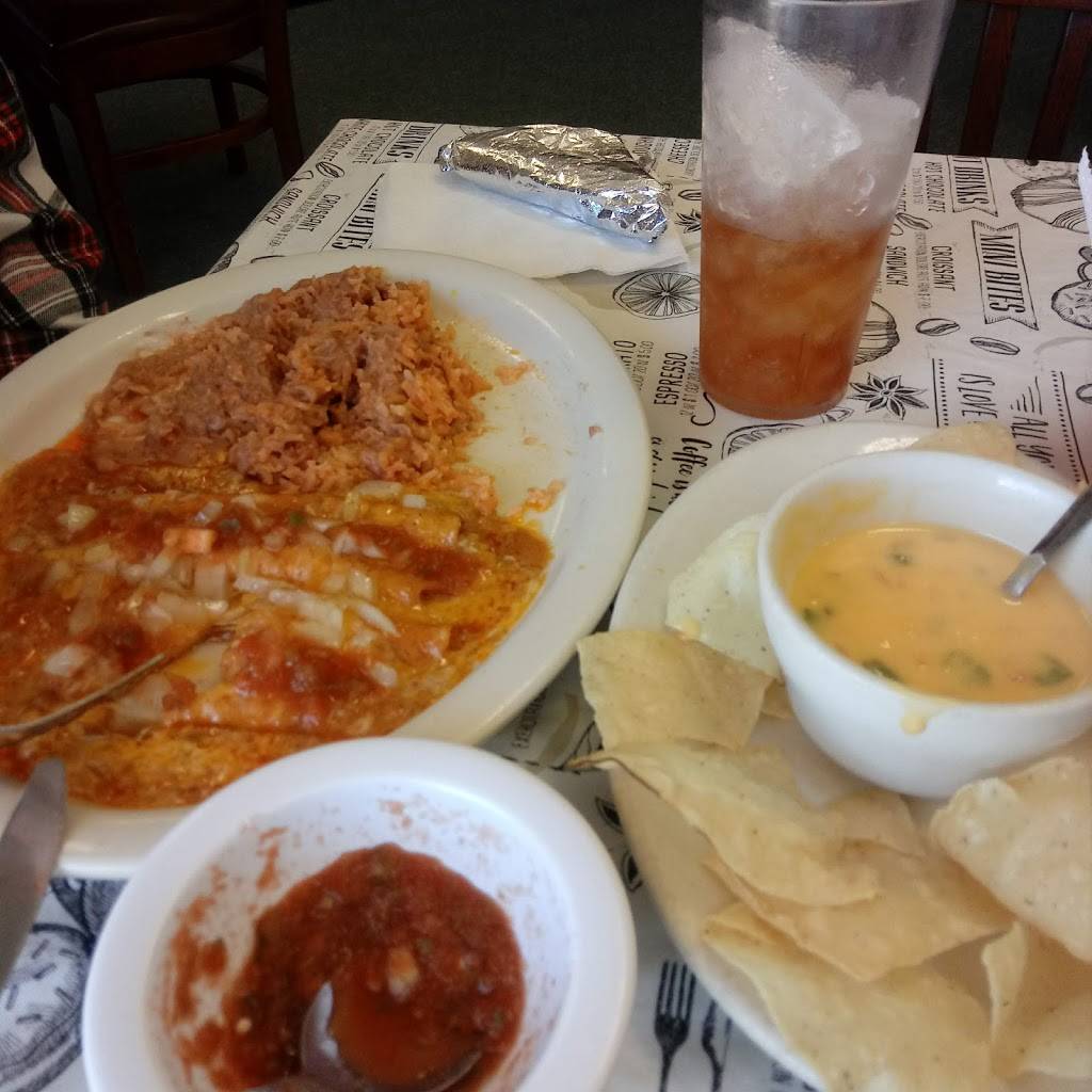 Las Comadres | restaurant | 1001 S Water St E, Burnet, TX 78611, USA | 5127150227 OR +1 512-715-0227