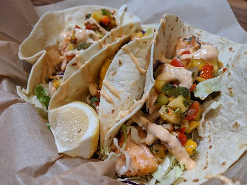 Ivanhoe Restaurant & Bar | restaurant | 2500 Riverside Dr, Los Angeles, CA 90039, USA | 3236650211 OR +1 323-665-0211