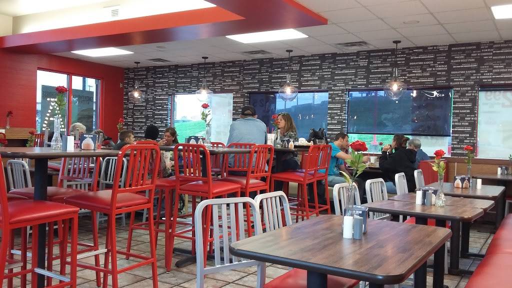 Arbys | meal takeaway | 1604 N Belt Hwy, St Joseph, MO 64506, USA | 8162327114 OR +1 816-232-7114