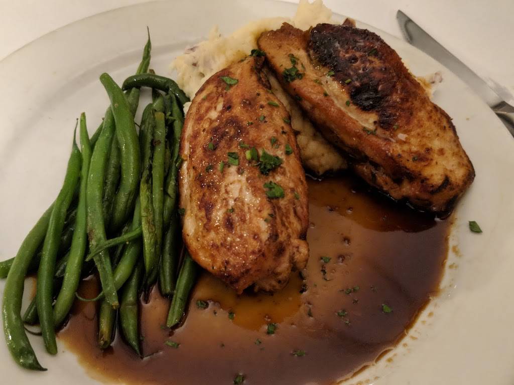 Ivy Restaurant | restaurant | 120 N Hale St, Wheaton, IL 60187, USA | 6306652489 OR +1 630-665-2489