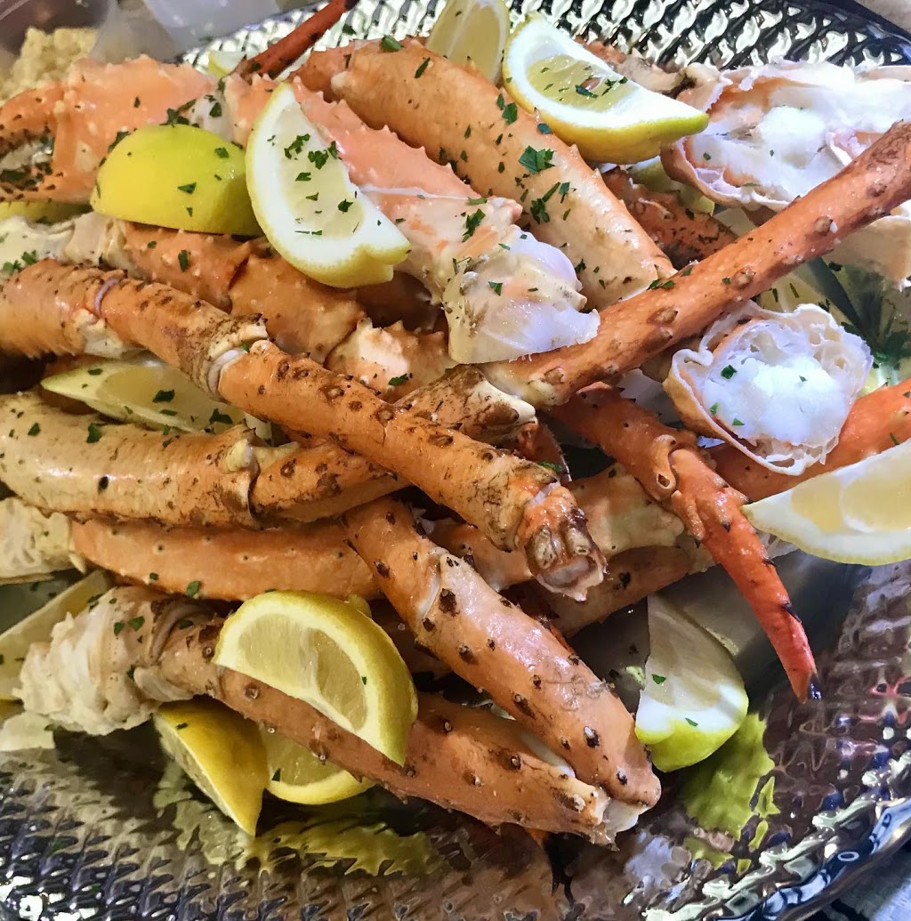 The Little Lunch Box | restaurant | 7100 30th Ave N, St. Petersburg, FL 33710, USA | 7272449484 OR +1 727-244-9484